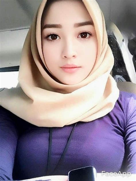 Pin Oleh Mittal Di Cewe Hijab Wanita Sukses Wanita Cantik