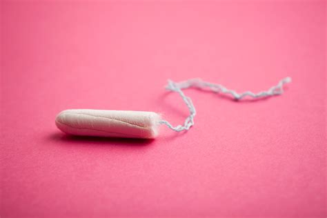This Bluetooth Enabled Tampon Tells You When To Remove It Time