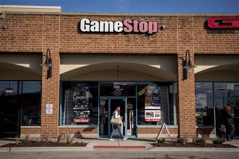 The company is headquartered in grapevine, texas (a suburb of dallas), united states. Is Gamestop open on Memorial Day?