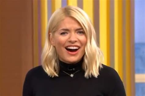 Holly Willoughby Screams As John Barrowman Scares Her With Spiders On This Morning London