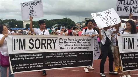 Christians Surprise Pride Parade Marchers With Signs Apologizing For