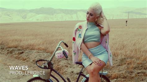 Kali Uchis Type Beat Waves Prod By Leroyce Youtube