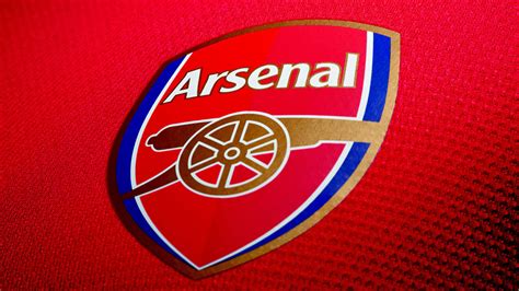 Arsenal / Arsenal continue to make the same mistake with their  / Welcome to the official 
