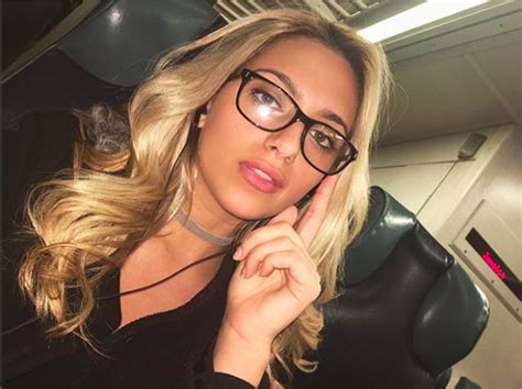 5 Hottest Pictures Of Ria Ciuffo Barstoolria Pro Sports Extra