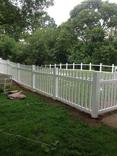 Best ideas for diy backyard dog fences. 25 Best Cheap Backyard Fencing Ideas for dogs | Backyard ...