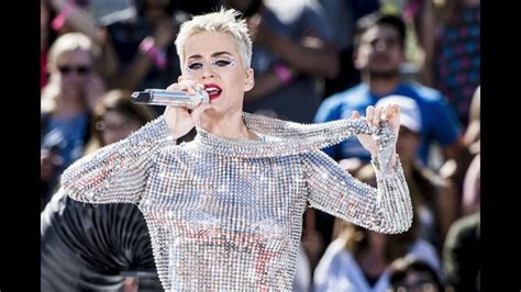 Katy Perry Becomes First Person To Reach 100 Million Twitter Followers Youtube