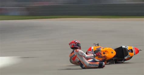 Watch motogp, moto2 and moto3 qualification and race streams on your pc, tablet or phone. CRASH.NET/MotoGP on Twitter: "Marquez falls at final turn ...