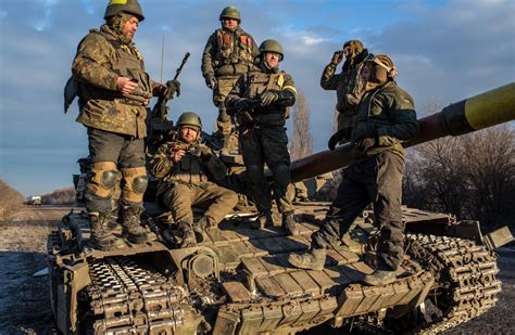U S Says More Russian Troops Weapons Enter Ukraine Europe Stands By