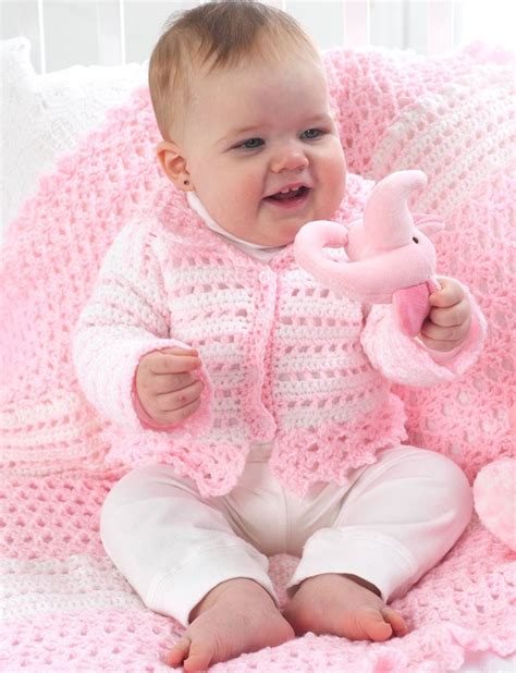 Lacy Panels Blanket In Bernat Softee Baby Solids Knitting Patterns
