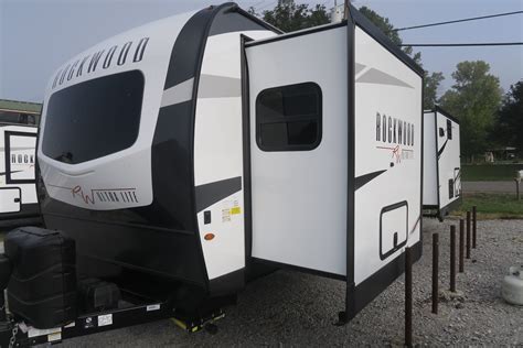 New 2021 Rockwood Ultra Lite 2906bs Overview Berryland Campers