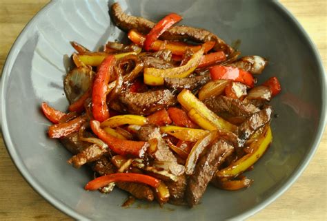 Simple And Quick Beef Stir Fry Recipe Student Recipes Student Eats