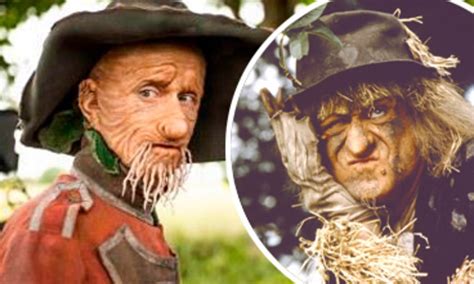 Una stubbs has died aged 84 (picture: Worzel Gummidge Hair : Worzel gummidge came from a series ...