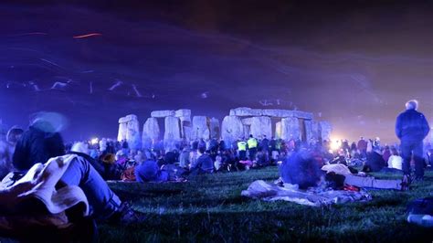 Thousands Mark Summer Solstice At Stonehenge Uk News Sky News