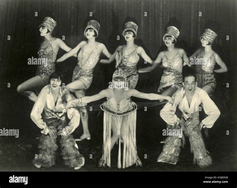 Cabaret Theatre Women Dancing Germany 1930s Stock Photo Alamy