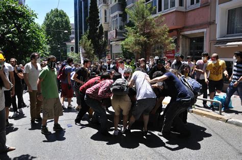 Gezi Park Protests In Istanbul Editorial Image Image Of Civilians