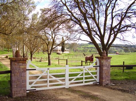 Country Gates Traditional Timber And Metal Gates Enhance Your Property