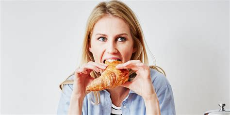 This Is The Number Of Times You Should Chew Each Mouthful To Avoid