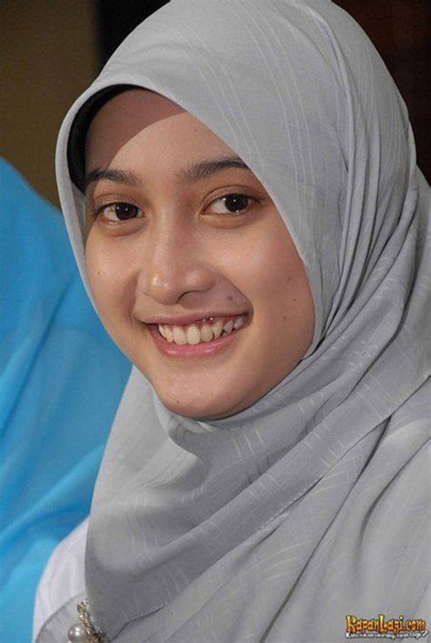Kursus Hijab Wajah Gadis Gadis Lucu