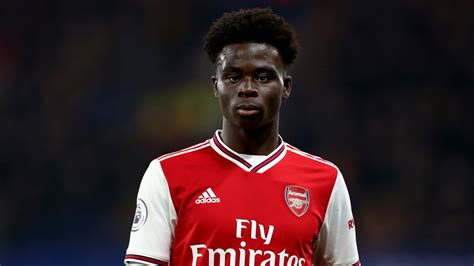 Bukayo Saka Signs Long Term Arsenal Contract Itv Football
