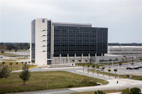 Kennedy Headquarters Sign Ties Spaceport's History and Future - Kennedy Space Center