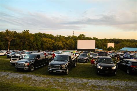We have over 55,000 movie theaters from the united states, united kingdom, australia, canada, and dozens of other countries around the world. Spend An Evening Under The Stars At These Drive-In Movie ...