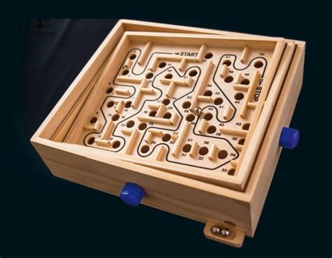 Labyrinth Classic Wooden Game Of Skill