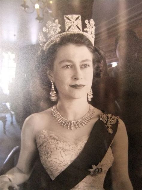 At the age of 10, elizabeth became the. A Young Queen Elizabeth II (1950s) | La reine elizabeth ...