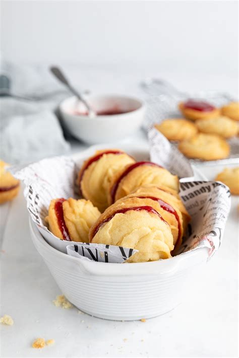 Viennese Whirls Are Delicious Quick Cookie Recipe Made In Just 25 Minutes Brittle Buttery And