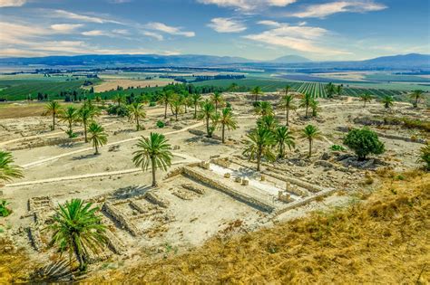 Jezreel Valley Ultimate Guide • Holy Land Private Tours • Lets Go