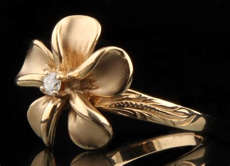 14k Yellow Gold Flower Ring Ebth