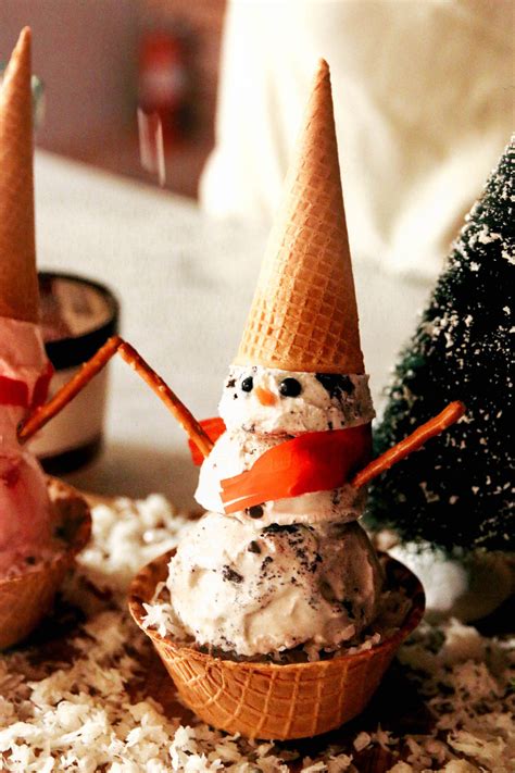 Whip up a cozy fruit pie in your favorite holiday mug and don't be shy about the ice cream on top. How To Make Ice Cream Snowmen, An Easy Holiday Dessert With Graeter's Ice Cream - The Coastal ...
