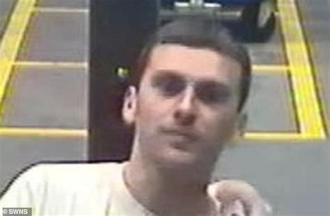 London Police Release Cctv In Hunt For Man Who Licked Womans Bag And