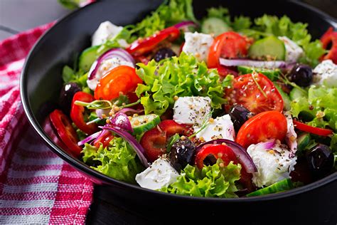 5 Ensaladas Que Te Ayudarán A Perder Peso De Manera Saludable El