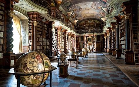 【プラハ】世界一美しい図書館 ぐるめ女子のぶらり100ヶ国♡