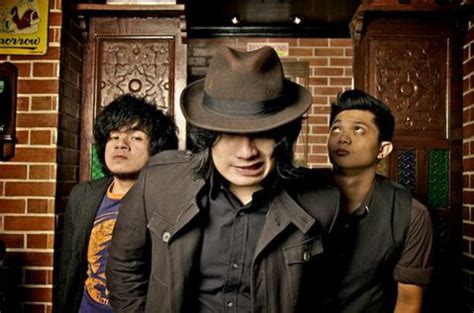 Existen escasos vestigios de época prehistórica en la ciudad. Hilera | Discography | Discogs