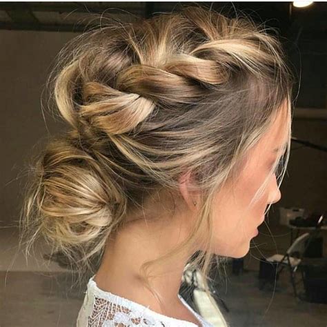 Updo Hairstyles To Try This Summer 14 Different Hair Buns Gazzed