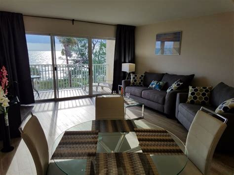 Renovated Beachfront Condo With Spectacular Ocean View Unit Updated