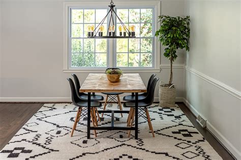 Dining Room Rugs Size How To Pick The Right Size Rug With Guide