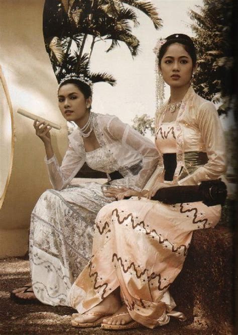 Fashion Myanmar Girls Fashion From Colonial Era Photo Album Myanmar Traditional Dress
