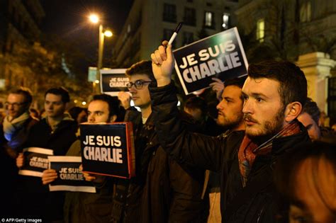 Crowds Rally Across The World To Condemn Charlie Hebdo Attack Daily Mail Online