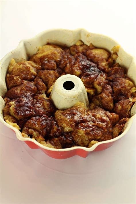 Usher in the fall season with a warm pan of (almost too) easy apple cobbler. Instant Pot Snickerdoodle Apple Cobbler - 365 Days of Slow ...