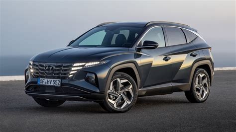 The n line gets the same bold headlight design as the standard new 2021 hyundai tucson engines and hybrids. Hyundai Tucson 2021: diseño y equipamiento de seguridad | Neomotor