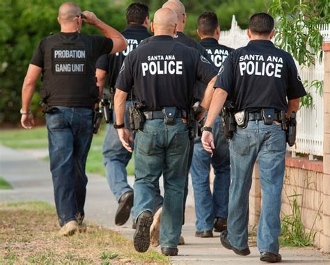 10 Arrested In Santa Ana Gang Sweep Orange County Register