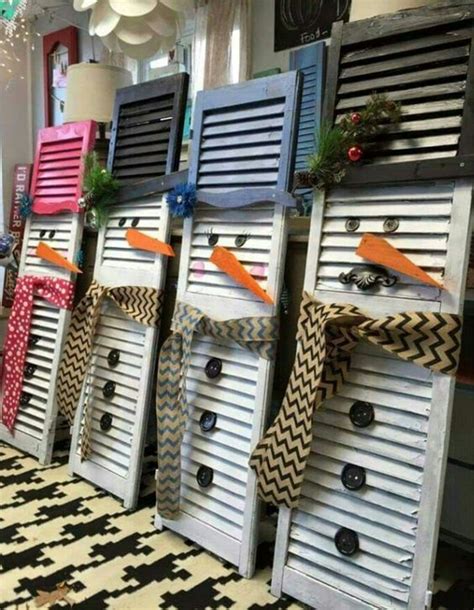 Pallet gardens are one of today's most popular palette diy ideas, and there are many variations on this concept, as shown by the massive amounts of photos available if you conduct an online search. 60+ of the BEST DIY Christmas Decorations - Kitchen Fun With My 3 Sons