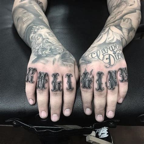 It's a very visible zone, so you should think twice if you want to get this kind of tattoo. 50 Fabulous Finger Tattoos by Some of the World's Best ...