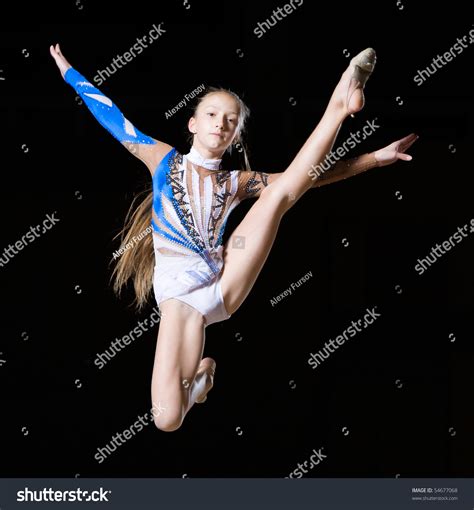 12 Years Old Girl Doing Rhythmic Foto Stock 54677068 Shutterstock