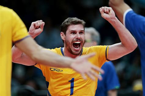 O adversário do taubaté nas semifinais foi definido no duelo entre vedacit/guarulhos e sesi/sp. Brasil passa pela Argentina e está nas semifinais do vôlei ...