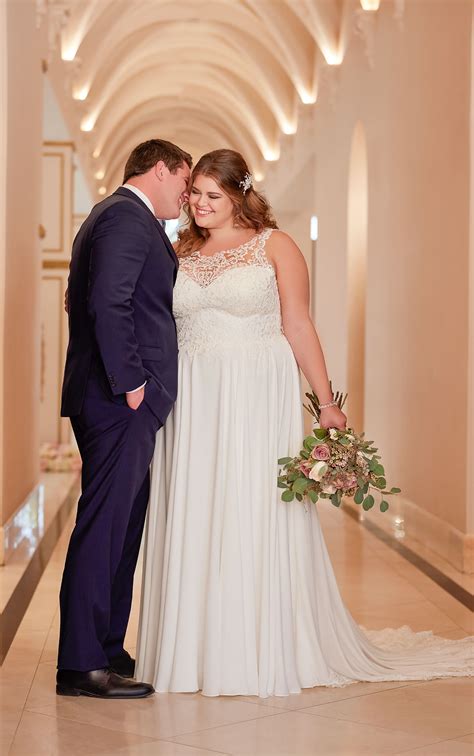 In my wedding guest dress picks, i try to include dresses that come in a range of sizes, but i've decided to put a special selection of plus size wedding guest dresses that come in many sizes for easier shopping. Cheap plus size casual wedding dresses - SandiegoTowingca.com
