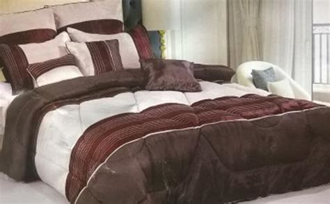 We researched the best comforter sets that'll instantly upgrade your bed with style and comfort. Other Home & Living - KING SIZE COMFORTER SET -MAROON AND ...