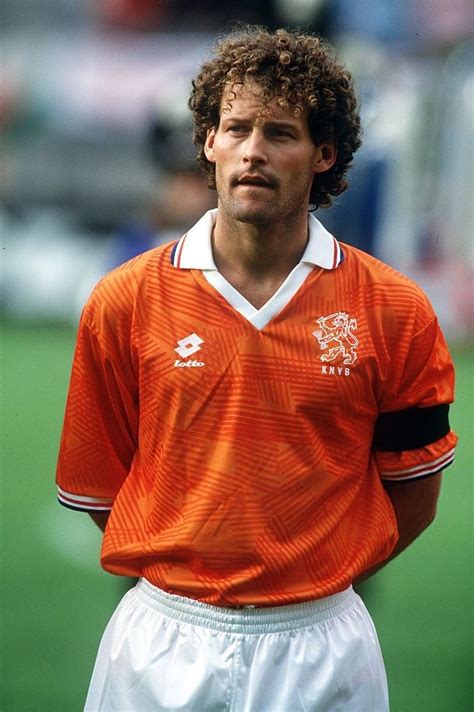 This is the profile site of the manager danny blind. 1990, Danny Blind, Holland, portrait | Mundial de futbol, Fútbol, Deportes